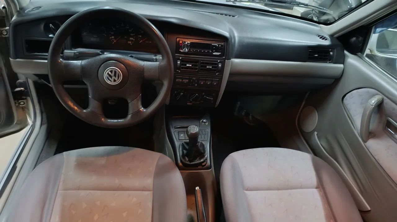 Volkswagen Quantum 2.0 MI 2000 - Foto 5