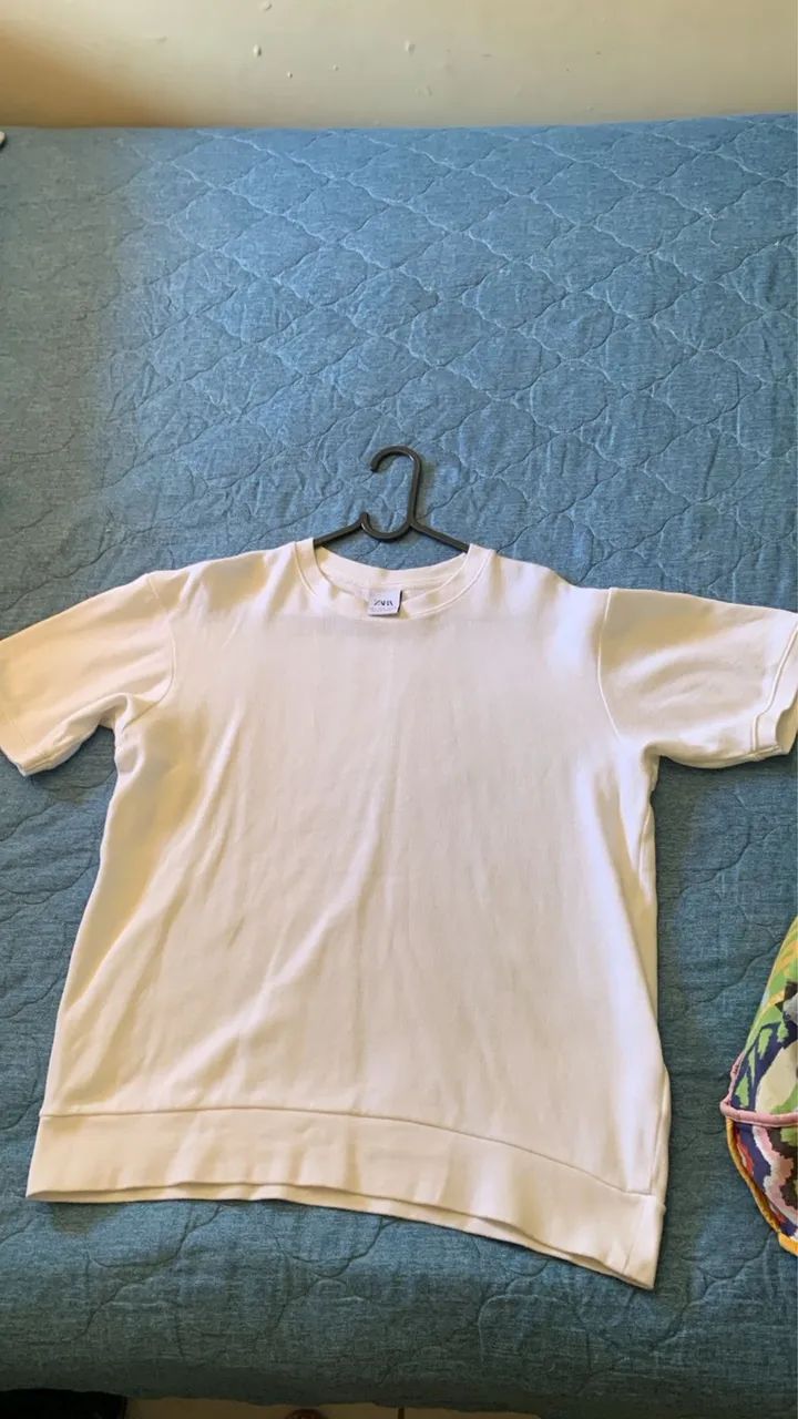 Camisa Zara e Camisa de botão  - Foto 3