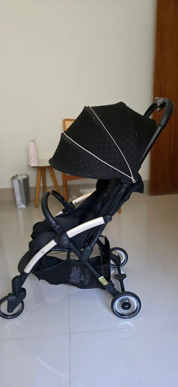 Carrinho de bebê Chicco Juvenile Goody Plus Dourado - Foto 3