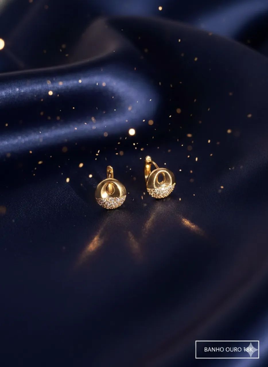 Argola Encorpada Banho Ouro 18K - Pavê de Zircônias Luxo