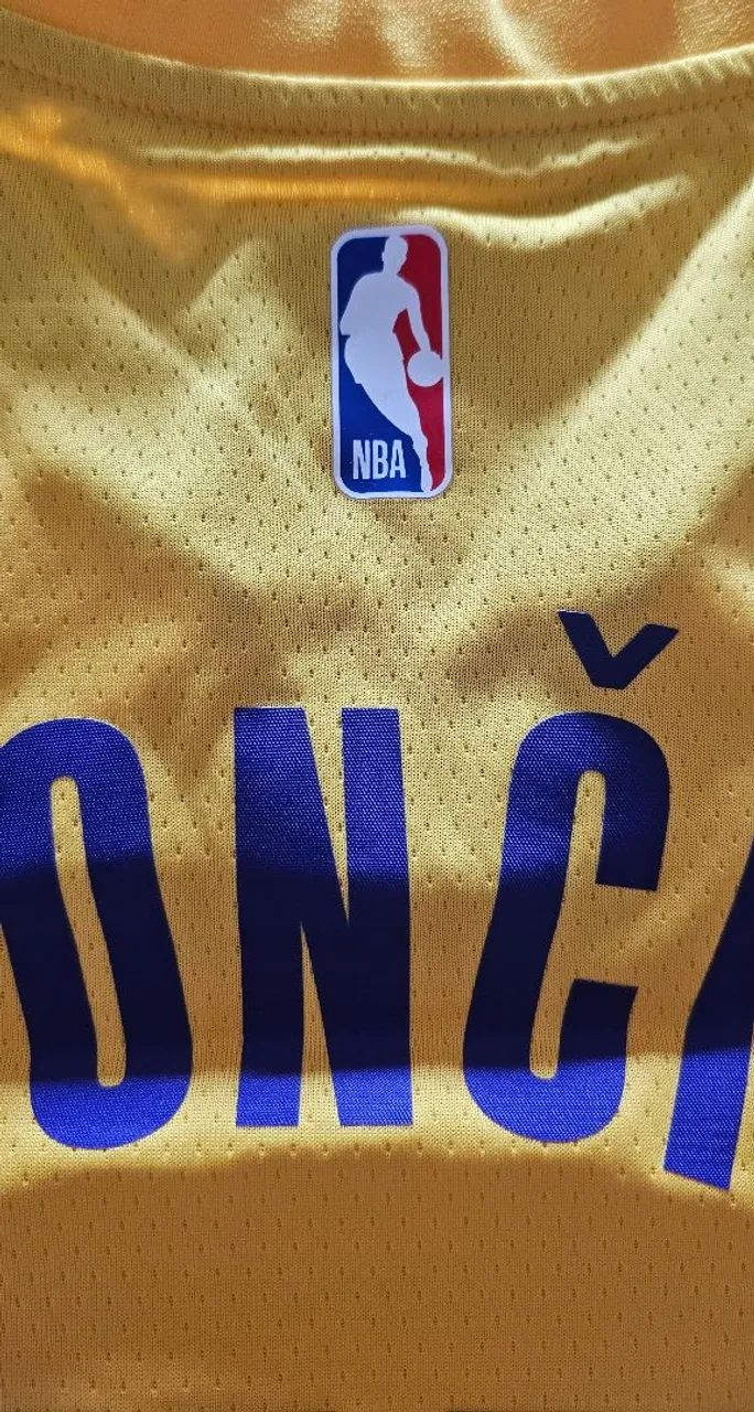 Camisa de Basquete - Lakers - Doncic G - Foto 5