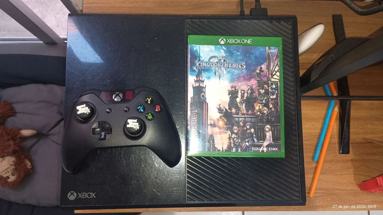 Xbox one com 500 GB  - Foto 3