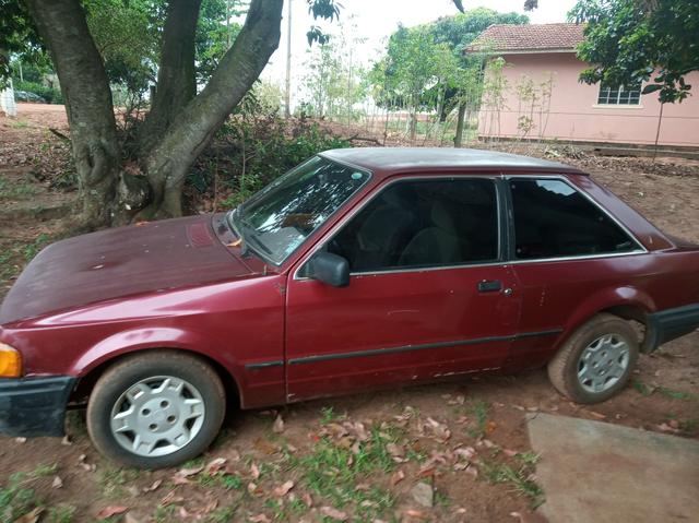 Vendo Escort GL 86 vermelho - Foto 2