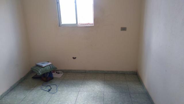 Vende-se um Prédio com 3 Casas - Foto 5