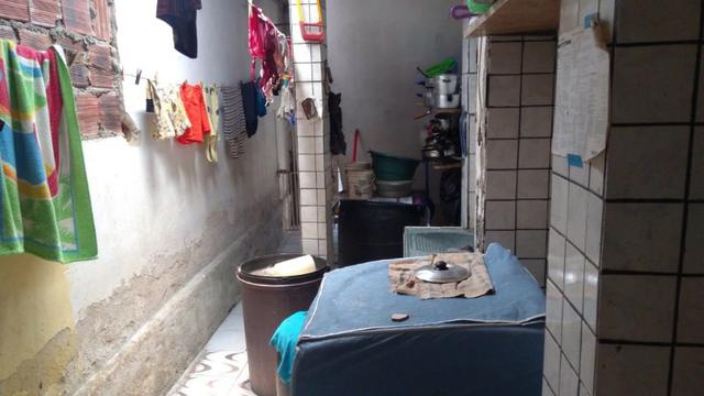 Vende-se um Prédio com 3 Casas - Foto 17