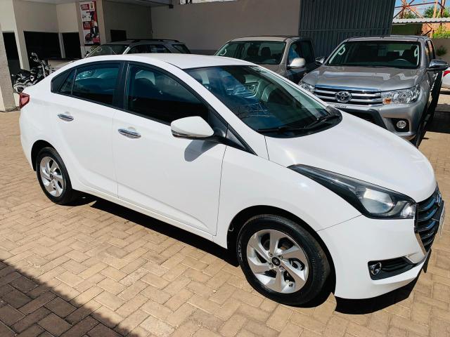 Hyundai HB20S Confort Plus 1.6 Automático