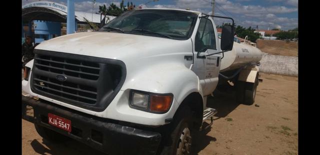 Vendo caminhões no pipa ou no chassis - Foto 11