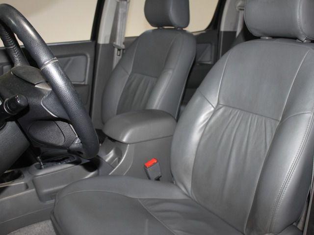 Hilux CD SRV D4-D 4x4 3.0 TDI Diesel Aut - Foto 8