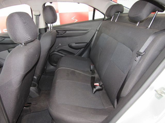 GM Prisma joy 1.0 completo, 1º dono, baixo km. Confira!! - Foto 7