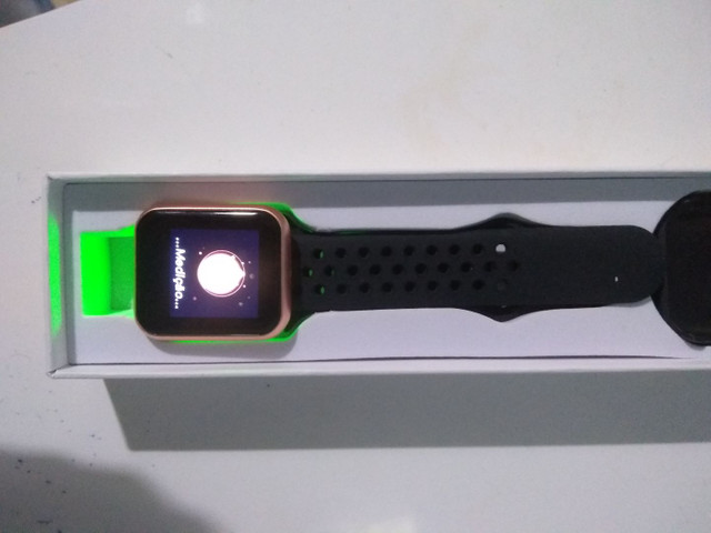 Smartwatch F8 bracelete. NOVO! - Foto 2