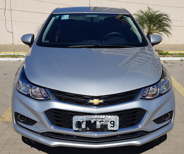Cruze 1.4 Turbo 2018/2018, revisado e em garantia de fábrica. NOVÍSSIMO e IPVA 2020 pago,