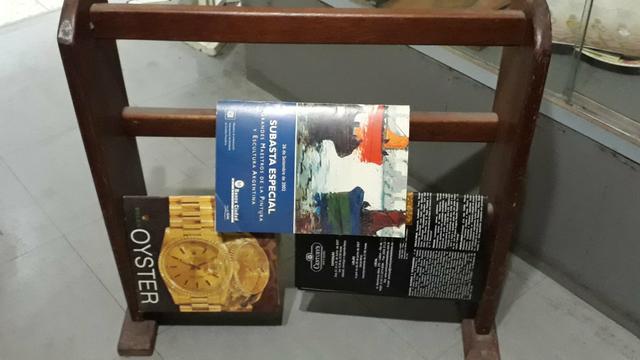 Movel de madeira "porta revistas " - Foto 3