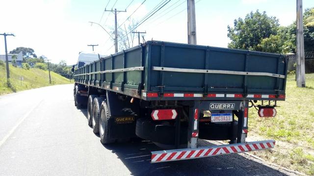 Carreta grade baixa porta container - Foto 2
