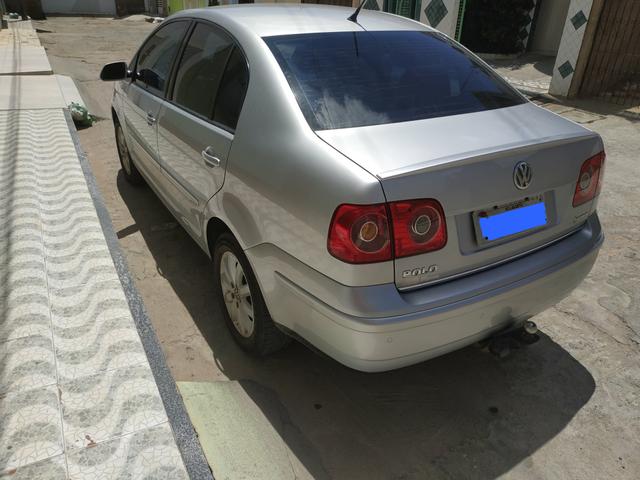 Polo Sedan Comfortline 1.6 - Foto 5
