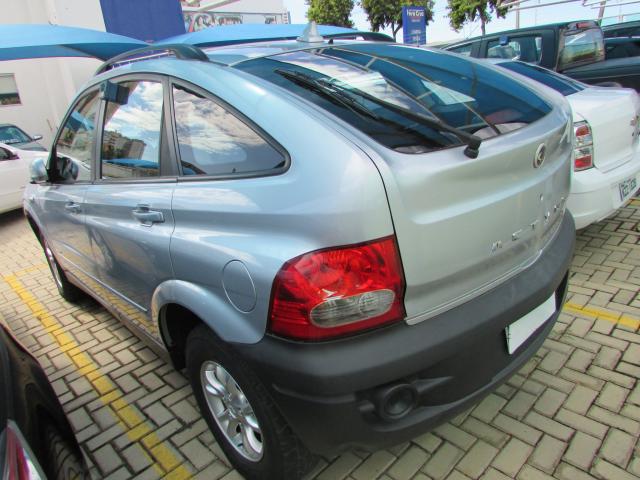 ACTYON 2010/2010 2.3 GL 4X2 16V 150CV GASOLINA 4P AUTOMÁTICO - Foto 4