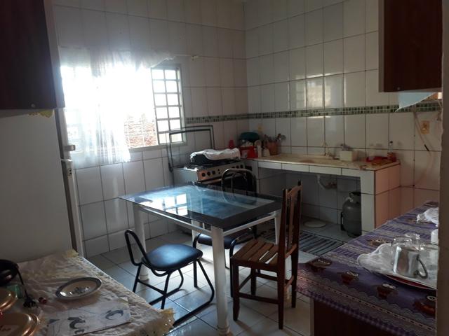 Vendo casa em Nerópolis - Foto 11