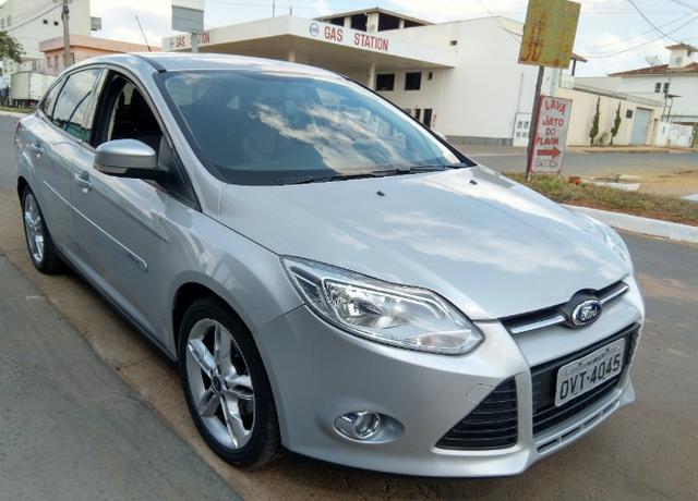 Focus Sedan SE 2.0 Power Shift - Foto 2