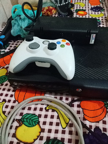 Xbox 360 - Foto 3