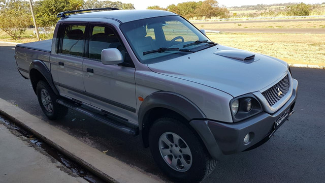 L200 2010 outdoor 2.5 diesel 4x4 completa prata - Foto 3