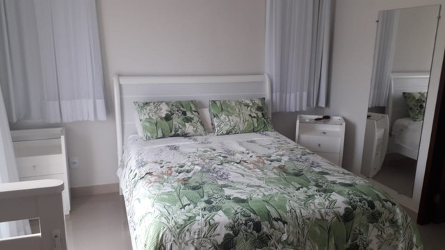 Casa duplex no condômino Santa Sofia