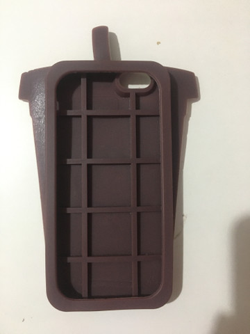 2 capinhas para iPhone 6/6S - Foto 2