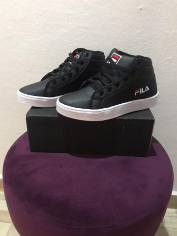 tenis fila botinha preto