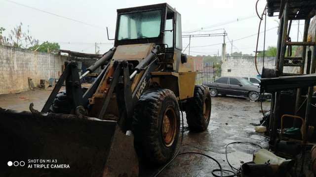 Carregadeira CaseW20E.