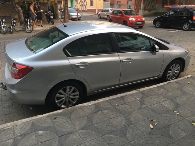 HONDA CIVIC AUTOMATICO 13/14 TOP