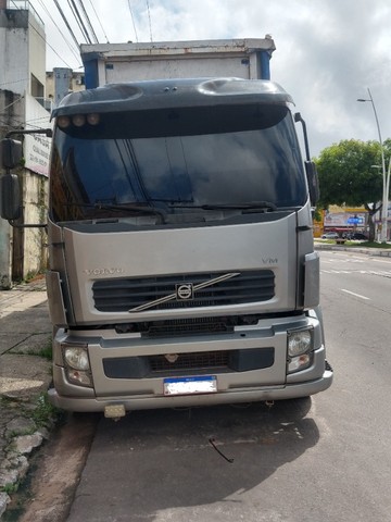 CAMINHÃO VOLVO VM310