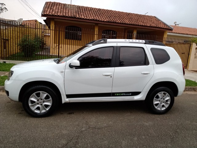 DUSTER 2.0 AUTOM. 16 TECH ROAD