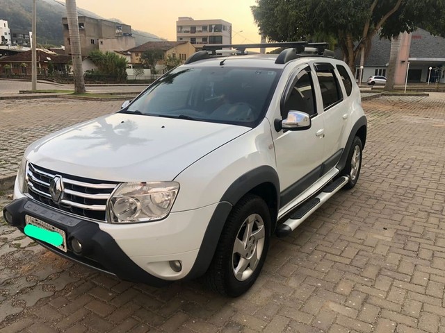 RENAULT DUSTER DYNAMIQUE 2.0 AUTOMÁTICO 4X2