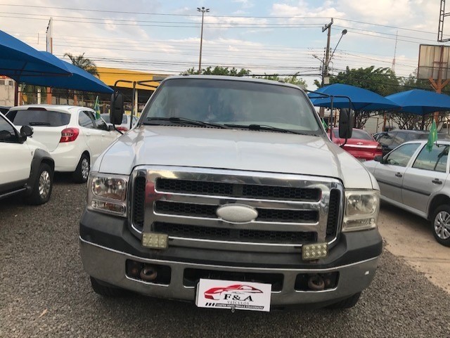 F350 3.9 2011 COMPLETA
