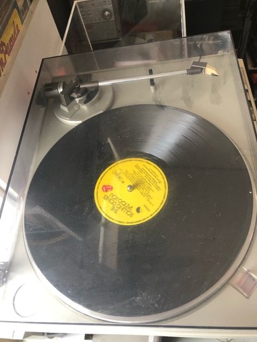 Toca disco Technics SL DQ2