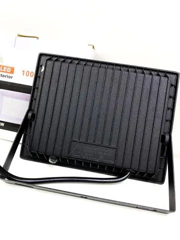 Refletor Led Branco Frio 50W, 100W e 200W - Foto 2
