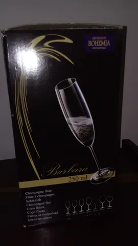 Kit 2 Taça Bebida Vinho Gin Vodka Champagne Cerveja Oficial Flamengo -  Peças Automotivas, Casa e Garagem - Itália Ricambi