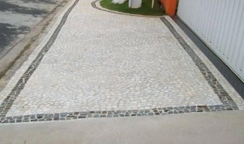 Calçada Portuguesa Branca
