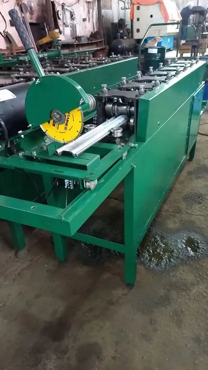 MÁQUINA PERFILADEIRA PERFIL MEIA CANA - Foto 2