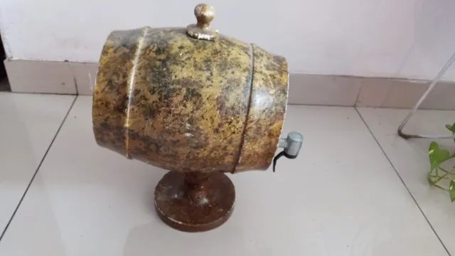 Barril de Licor em pedra sabão com torneira - Foto 2