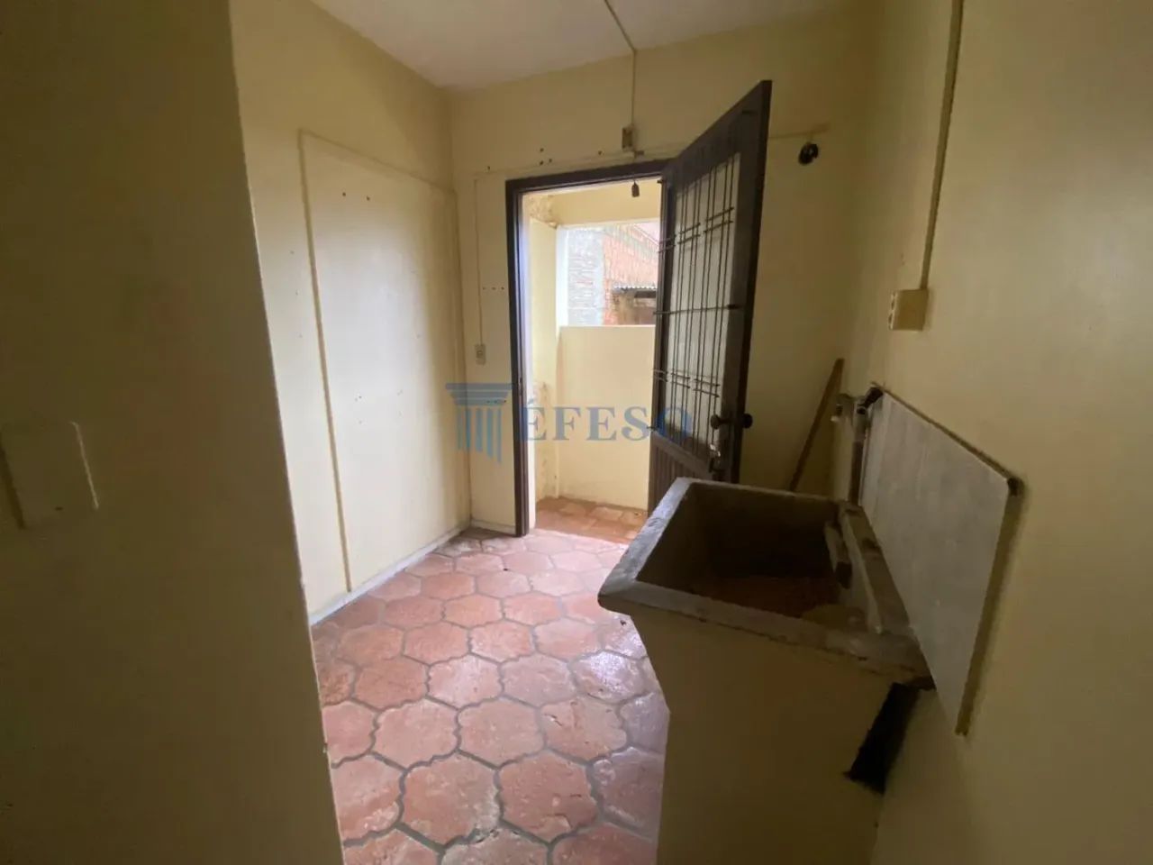 Imóvel para aluguel com 65 metros quadrados com 2 quartos em Barnabé - Gravataí - RS - Foto 11