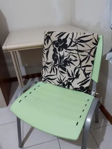 Cadeira para escrivaninha usada - Foto 4