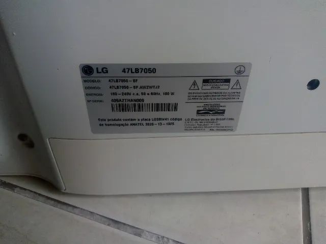 Smart tv LG com defeito imagem piscando