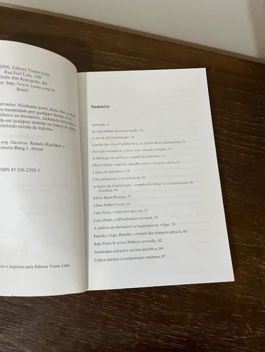 livro a miseria do jornalismo brasileiro: as (in)certezas da midia - juremir machado da si - Foto 2