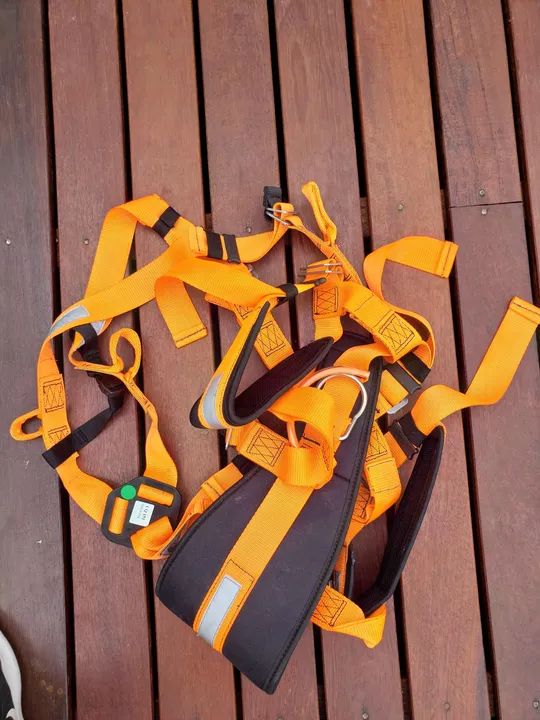 CINTO PARAQUEDISTA LEAL LE-2300CC PARA SAIR RAPIDO <br> - Foto 2