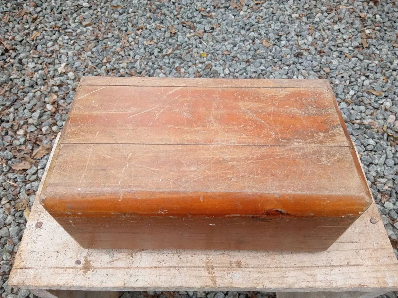 Peça maciça em madeira 