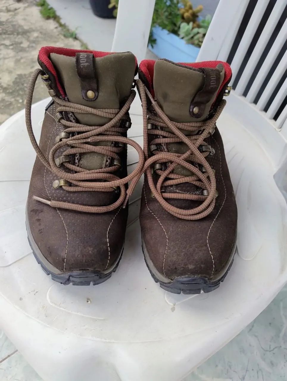 Macboot marrom tamanho 35