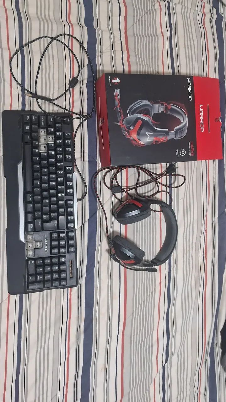 Teclado e fone ouvido  marcas Warrior - Foto 2