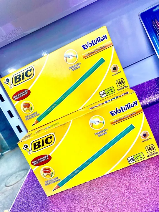 Caixa lápis bic