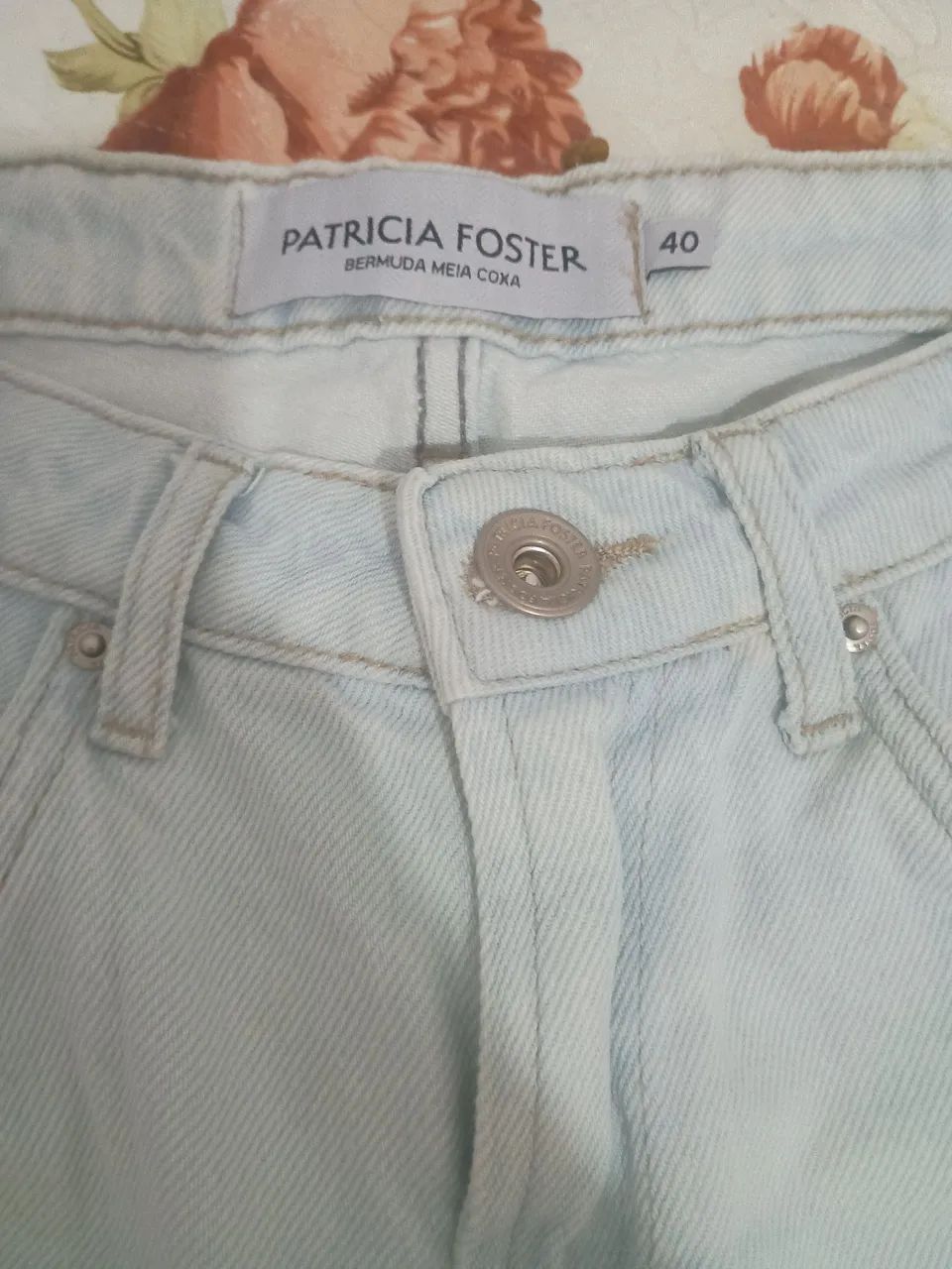 Bermuda, shorts jeans meia coxa. - Foto 4