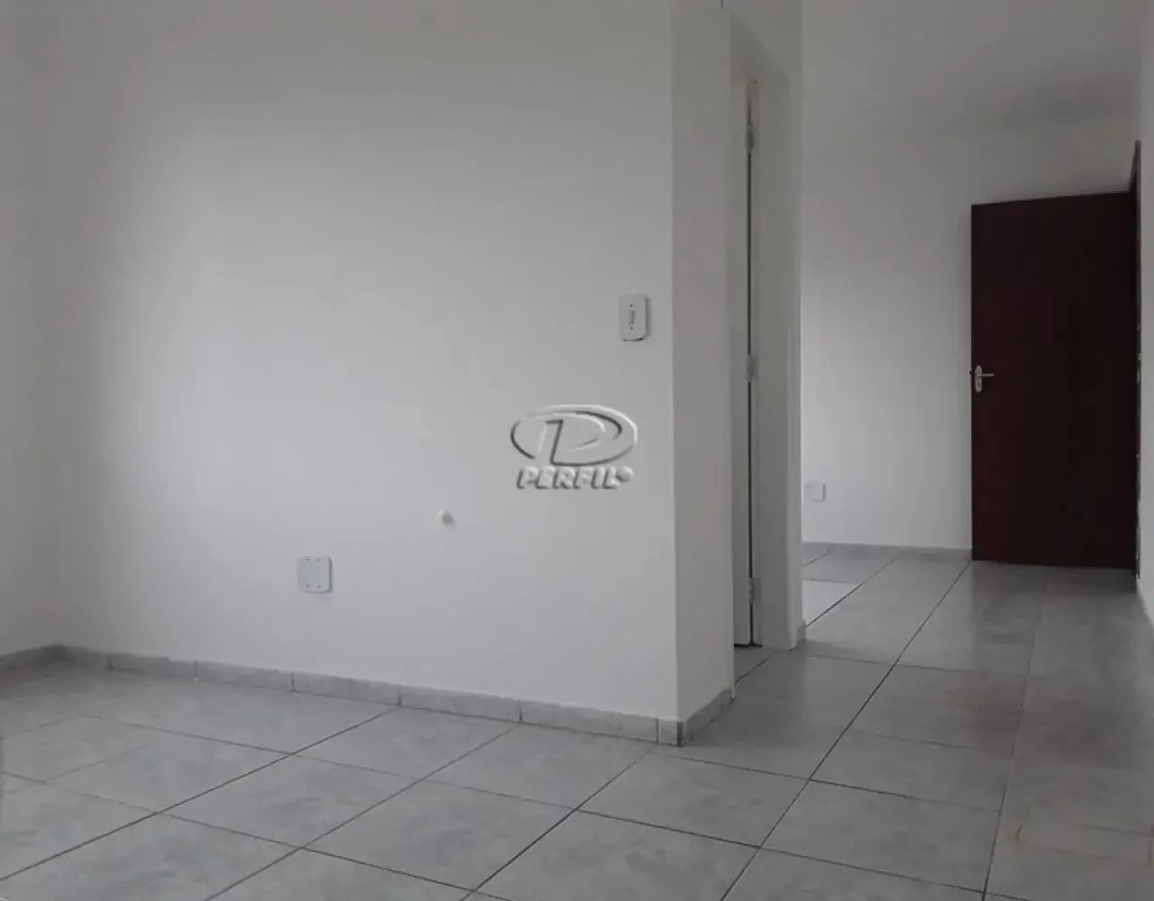 AVENIDA ZELINA - SALA COMERCIAL - 20,00M²