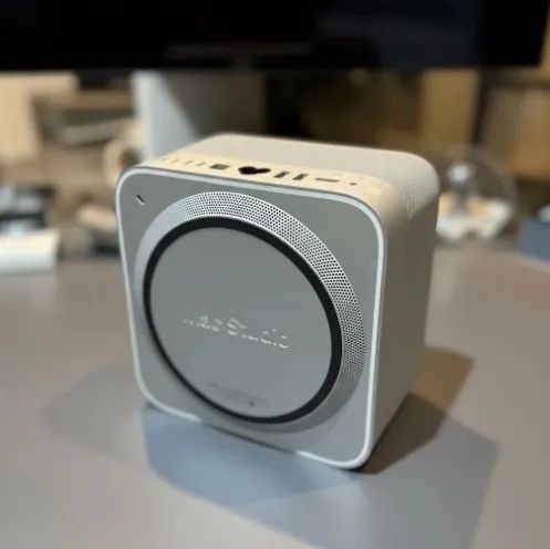 APPLE MAC STUDIO M1 MAX - 32GB - Computadores e Desktops - Parque